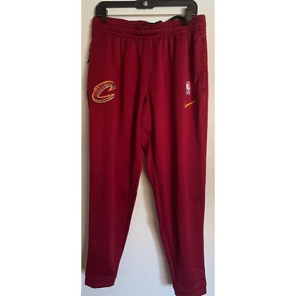 Nike NBA Cleveland Cavaliers
Courtside  Sweatbands Size L NWT - Picture 5 of 9